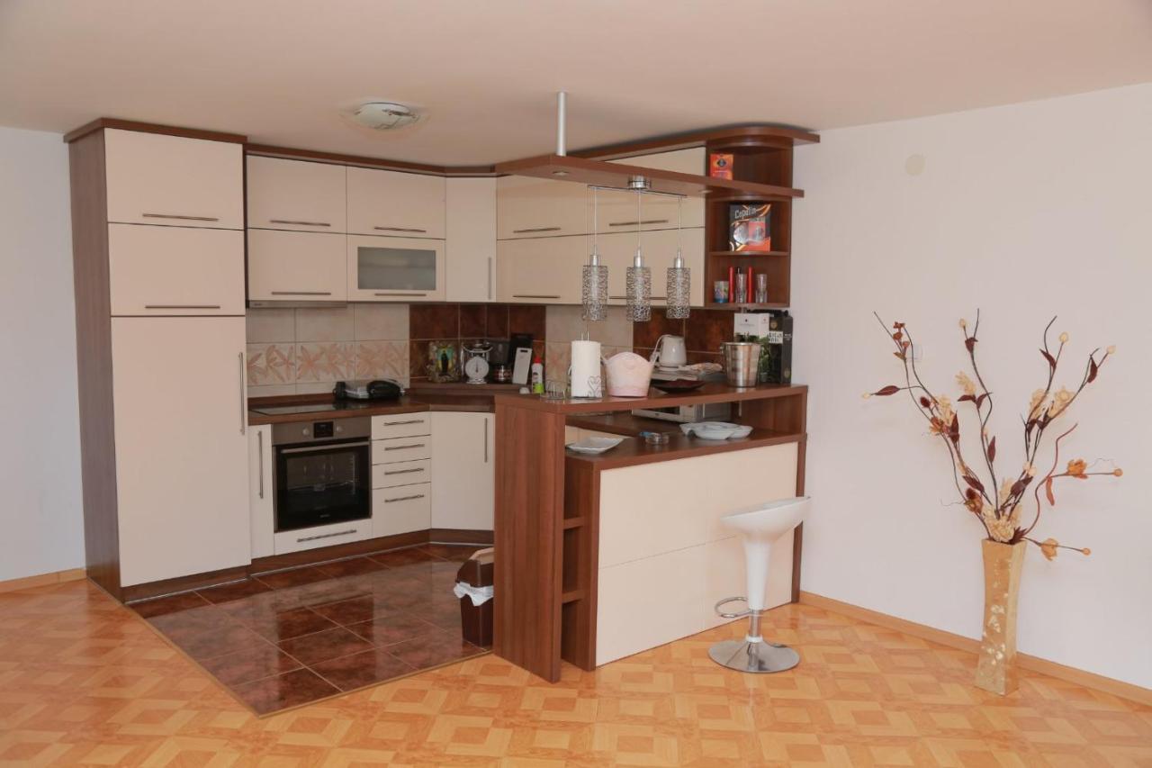 Vila Viktori Пирот Экстерьер фото