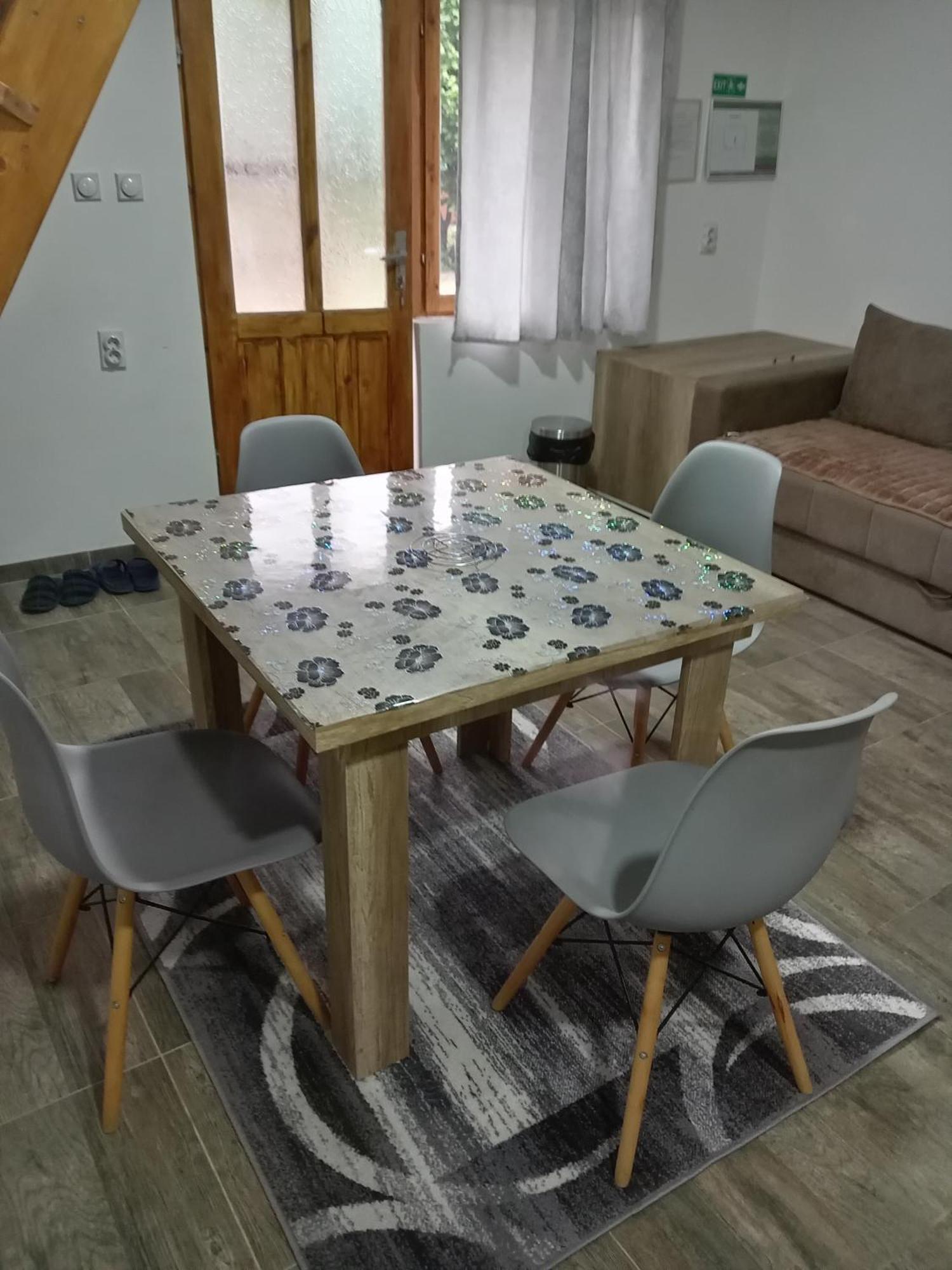 Vila Viktori Пирот Экстерьер фото